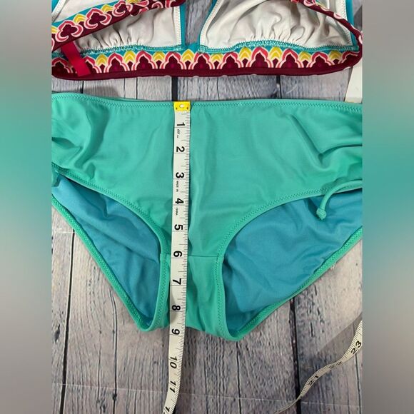 VINTAGE Victoria’s Secret Teal Mandela Boho Halter Top and Solid Bottom Bikini M - Picture 9 of 9